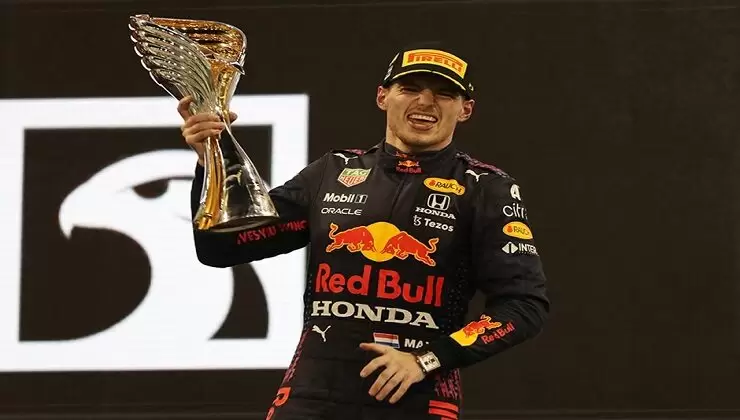Max Verstappen Formula 1’de Şampiyon Oldu