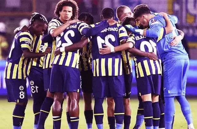 Fenerbahçe Dinamo Kiev'i 2-0 yendi